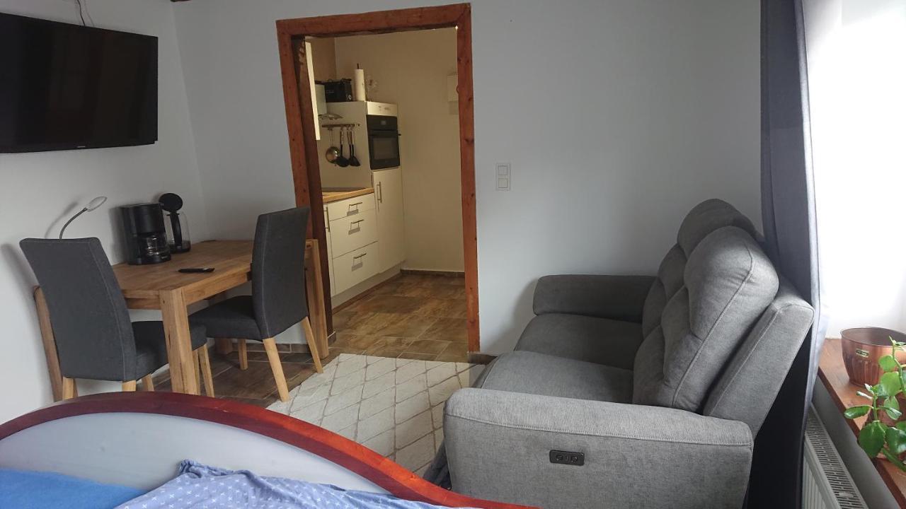 Kleine Gemuetliche Ferienwohnung Im Fachwerkstil Wolfsburg Exteriör bild